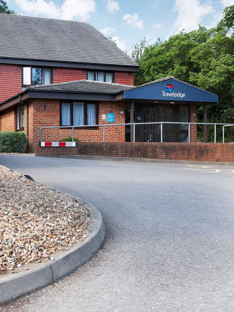 Travelodge Bracknell Exterior foto